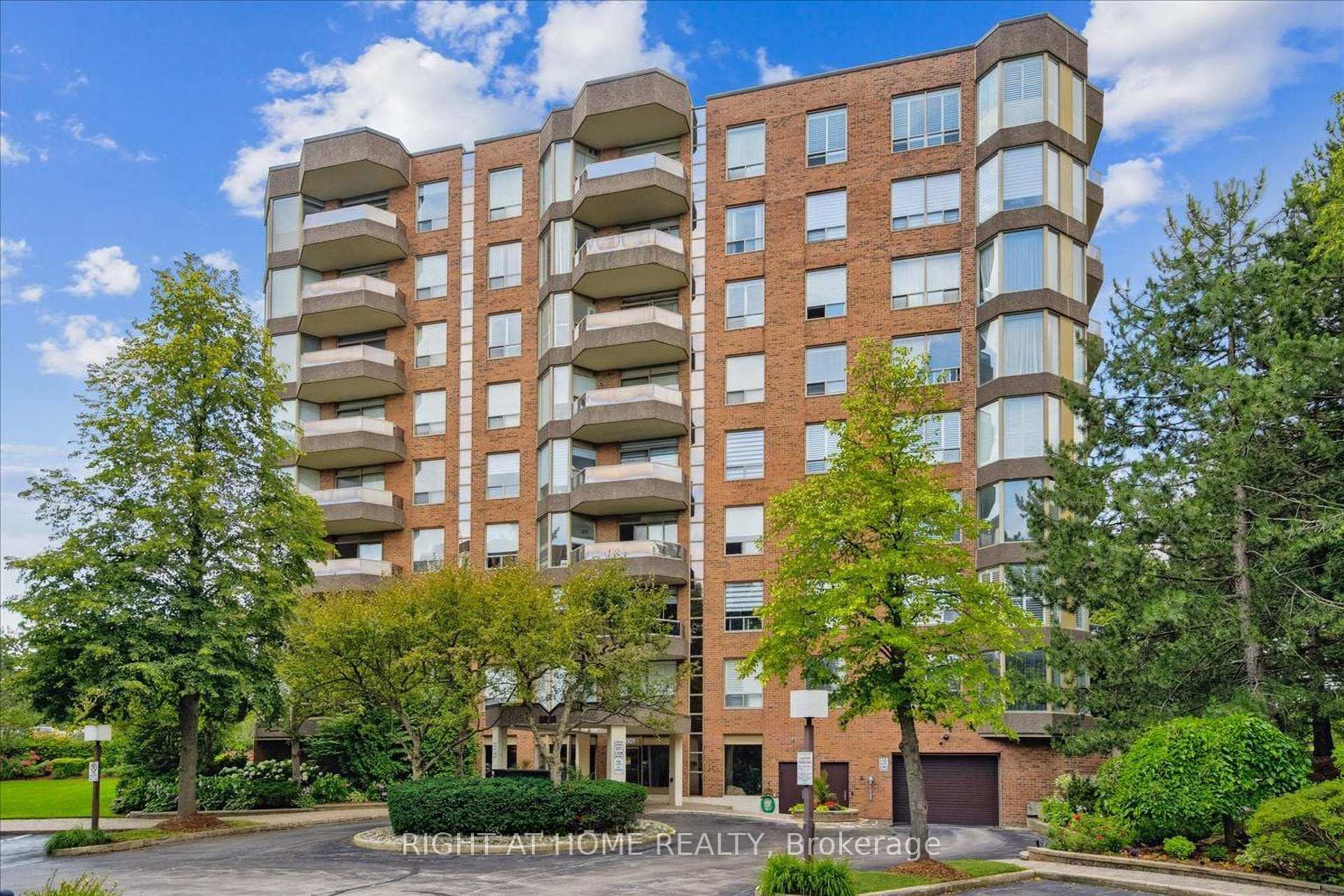 1901 Pilgrims Way  #702