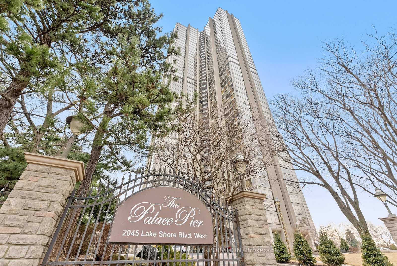 2045 Lake Shore Boulevard W #511