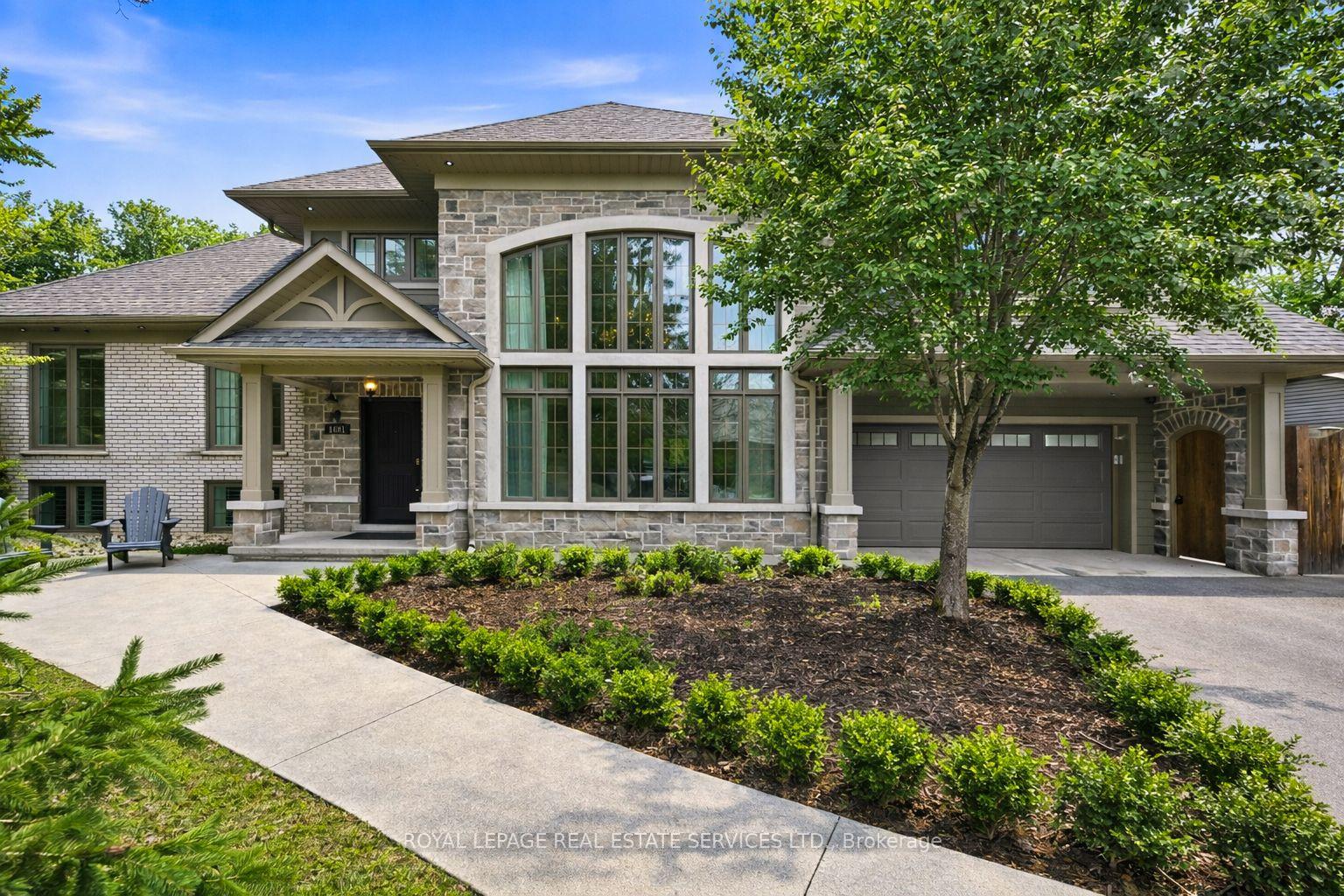1601 Venetia Drive 