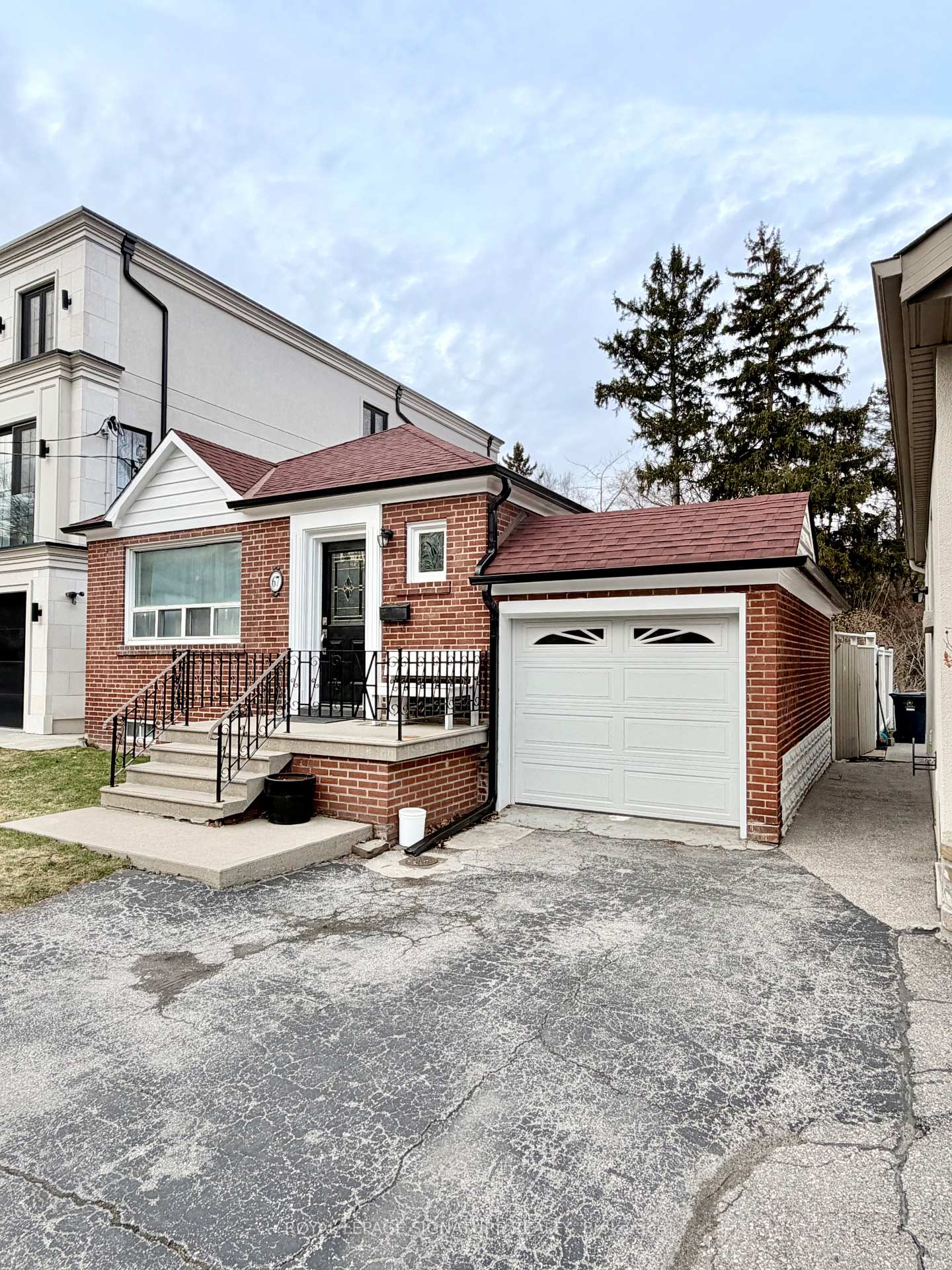 67 South Kingsway N/A 