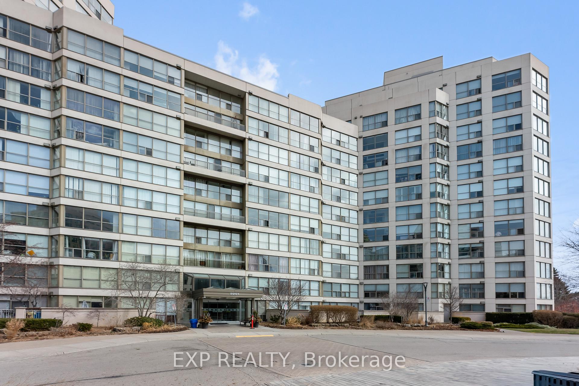 2261 Lake Shore Boulevard W #918