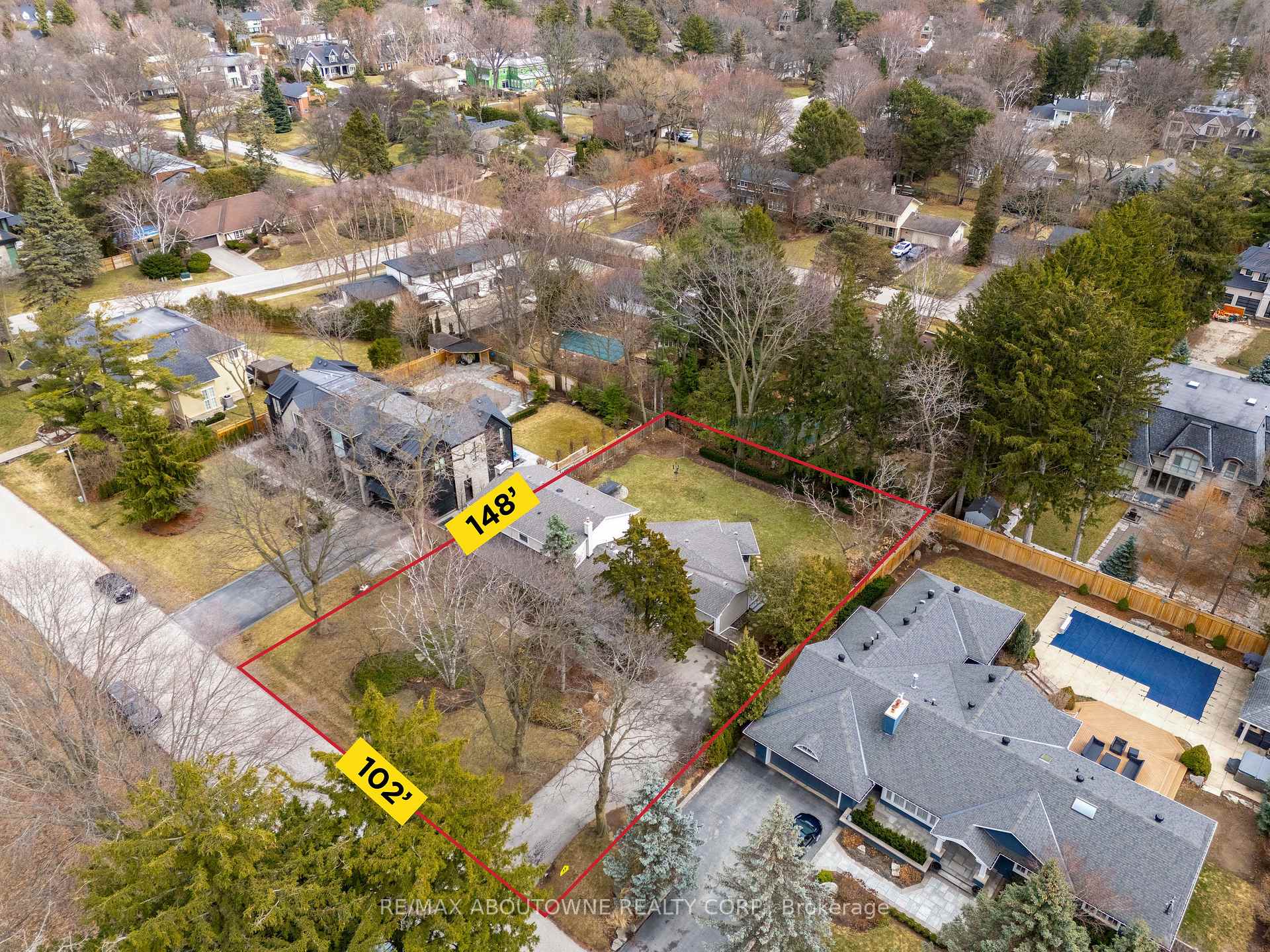1268 Hillhurst Road 