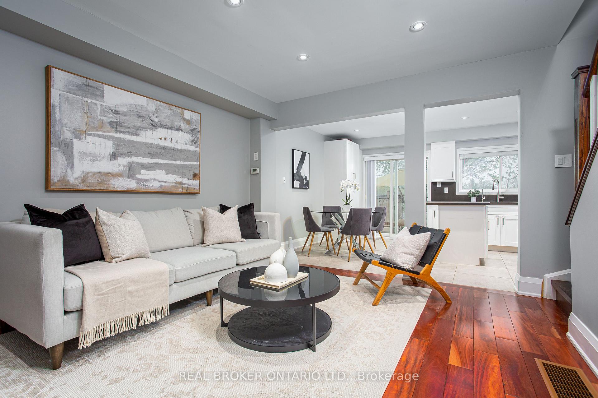 86 Joymar Drive  TH71