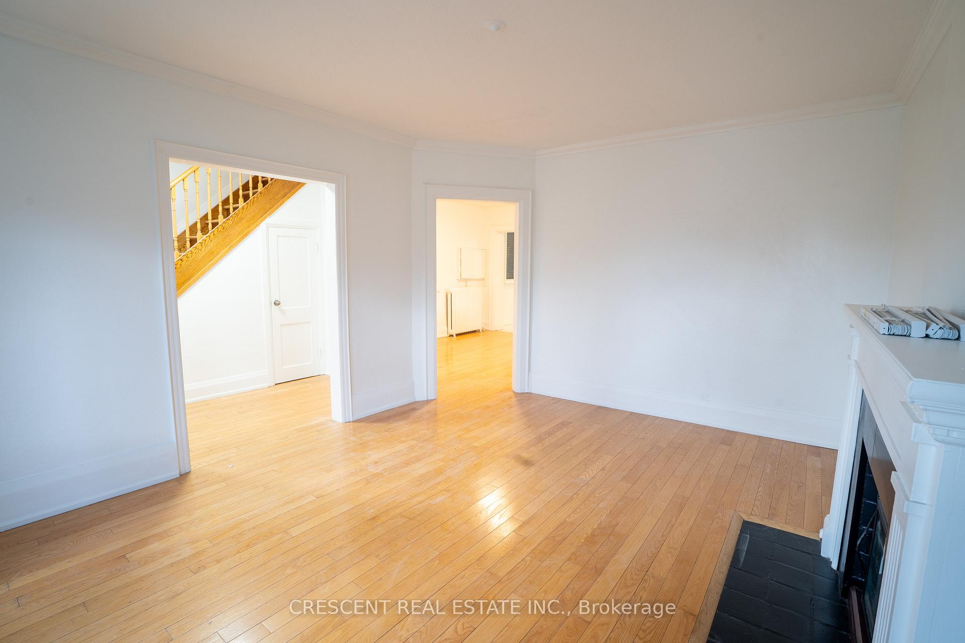 520 Prince Edward Drive N