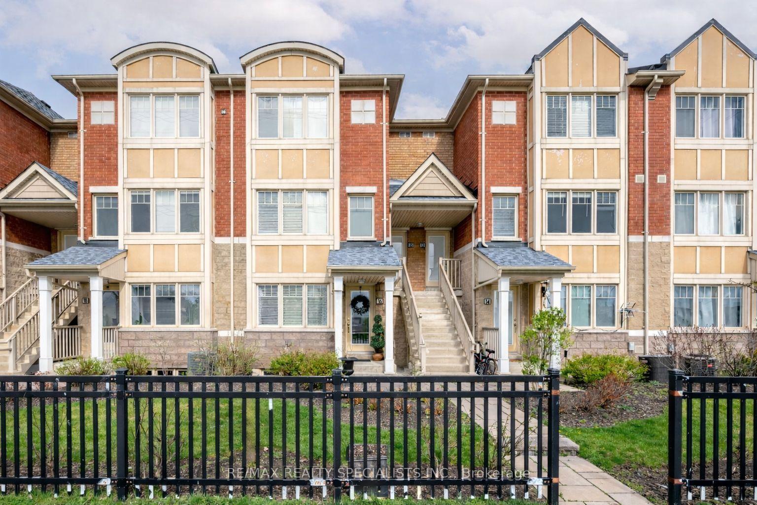3975 Eglinton Avenue W #16