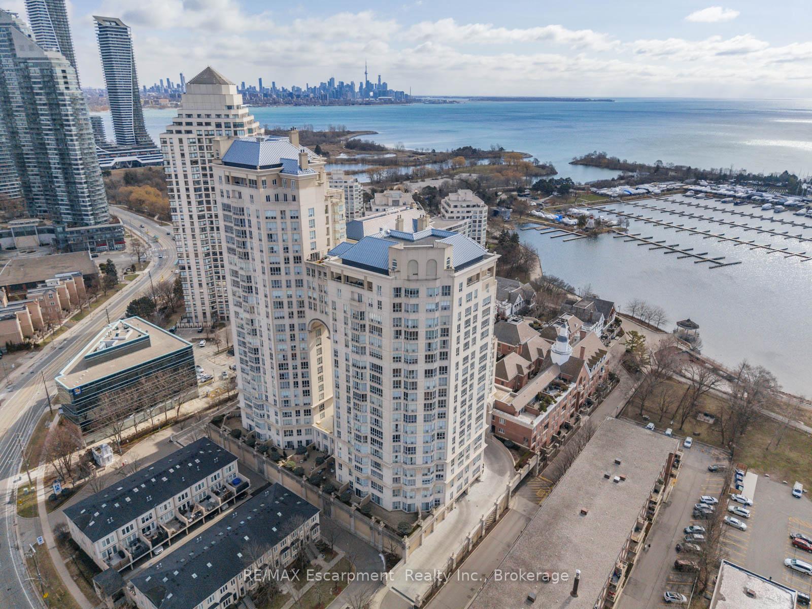 2287 Lake Shore Road W #301