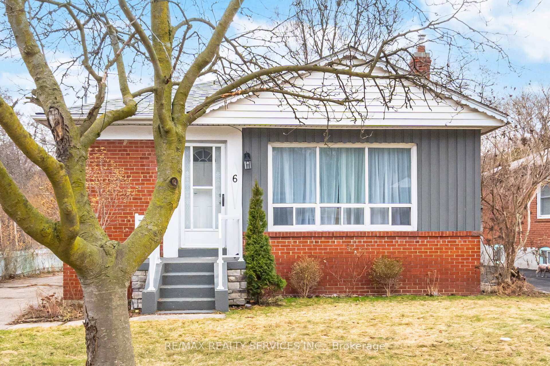 6 Bonnyview Drive 