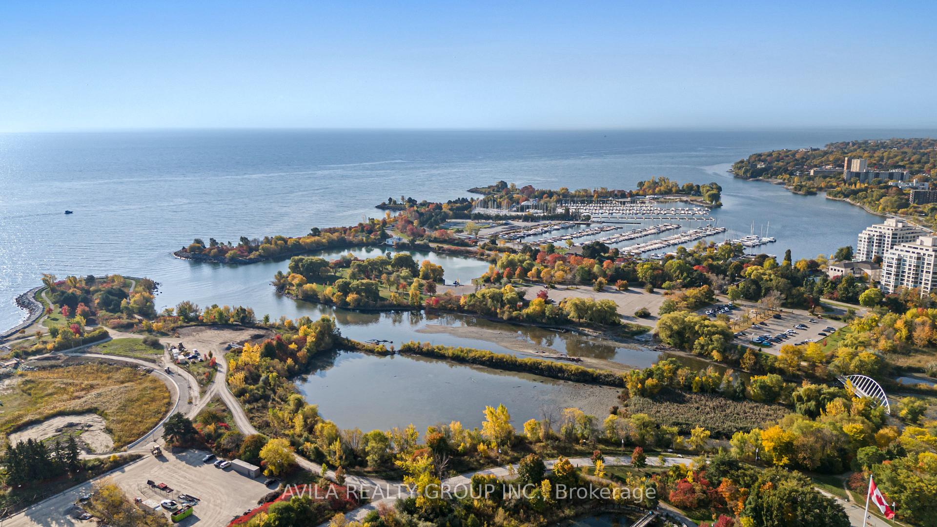 33 Shore Breeze Drive S #1707