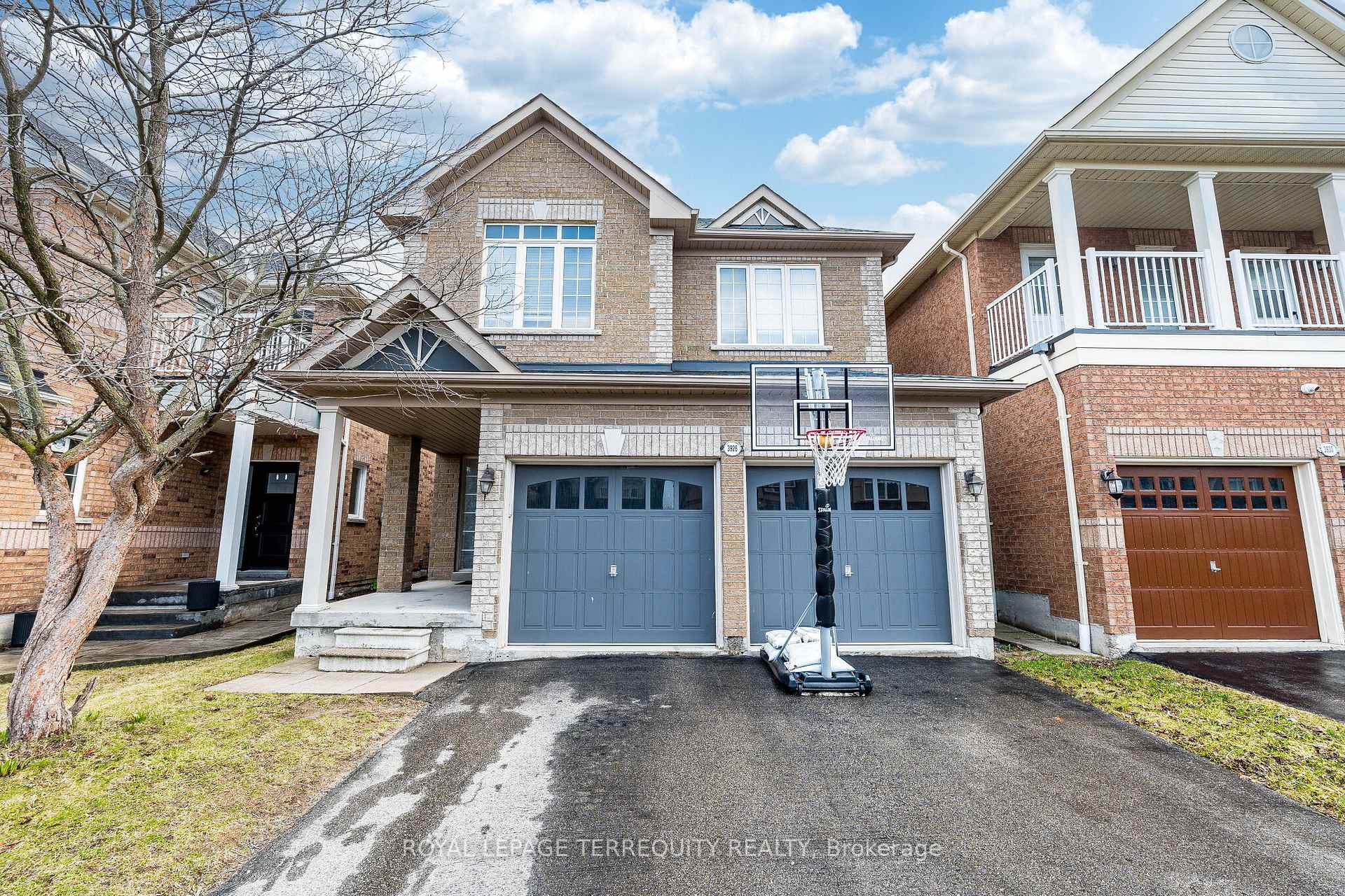 3926 Candlelight Drive 