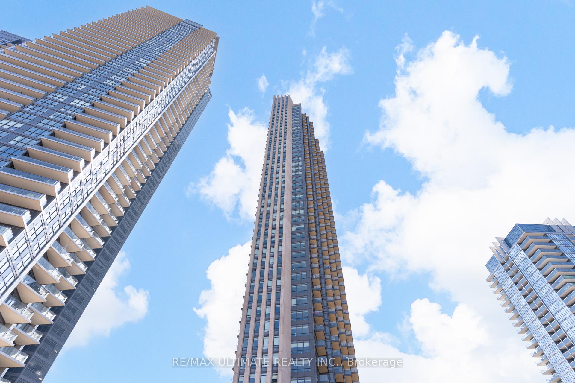 36 Park Lawn Road  #203