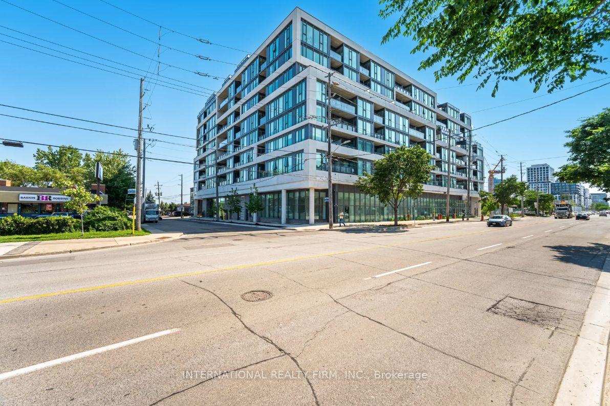 859 The Queensway N/A  #710
