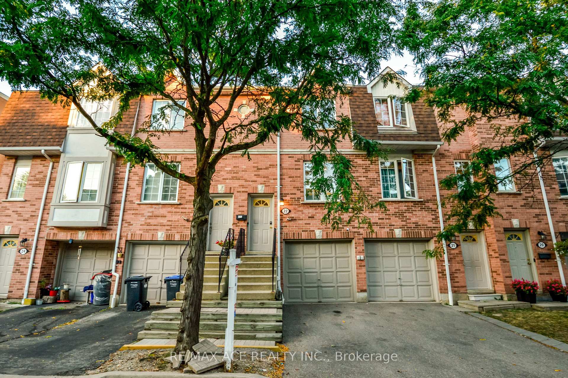 1525 South Parade Court  #22
