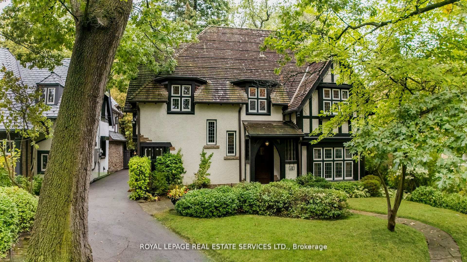 18 Queen Marys Drive 