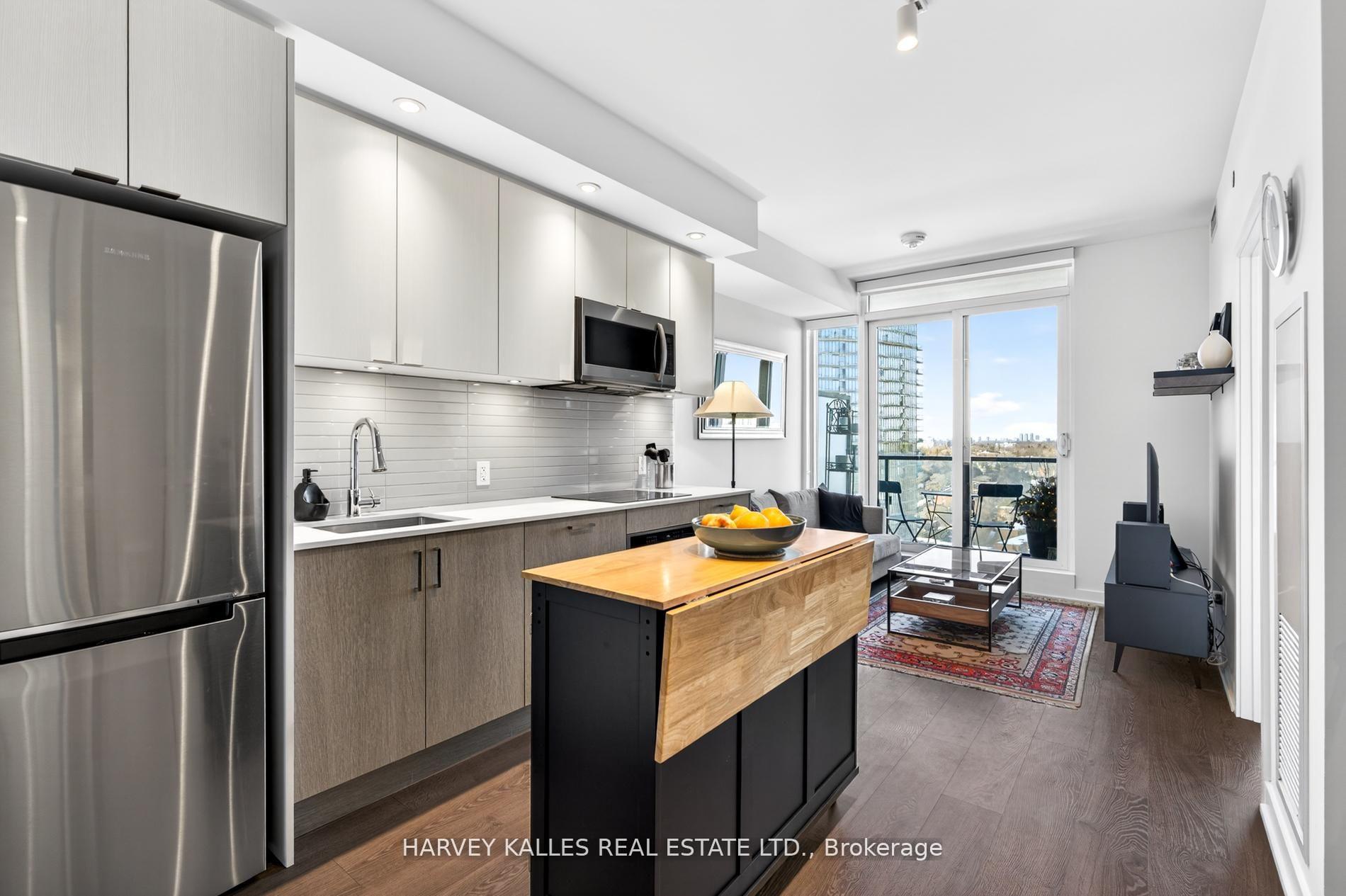 1926 Lake Shore Boulevard W #2201