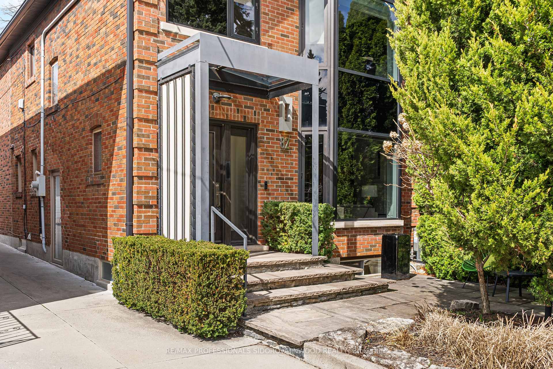 82 Mayfield Avenue 