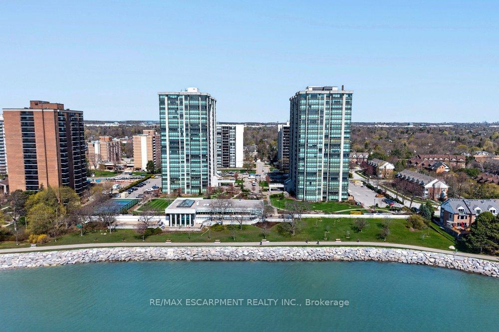 2170 Marine Drive  #1001
