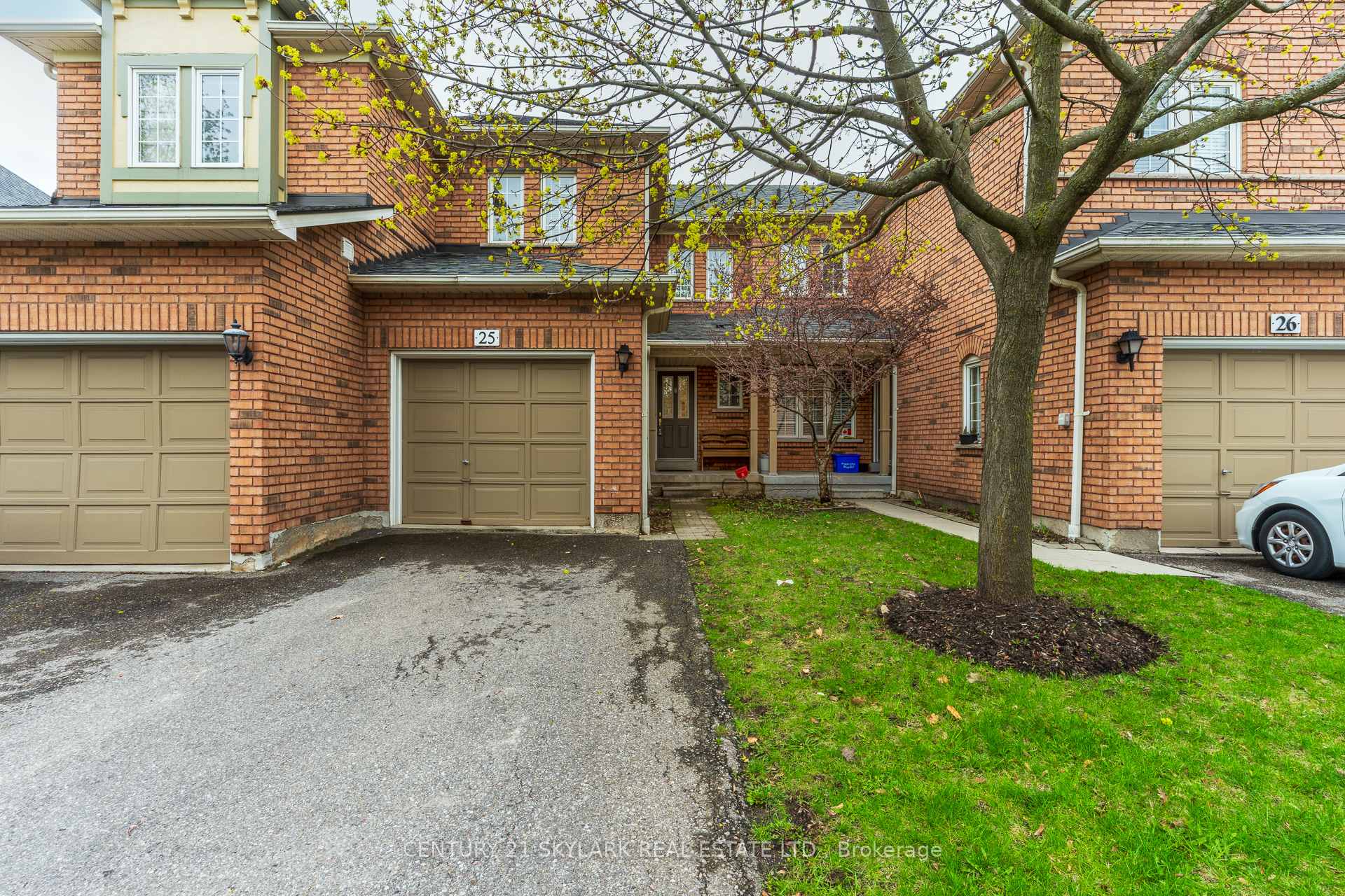 2665 Thomas Street  #25