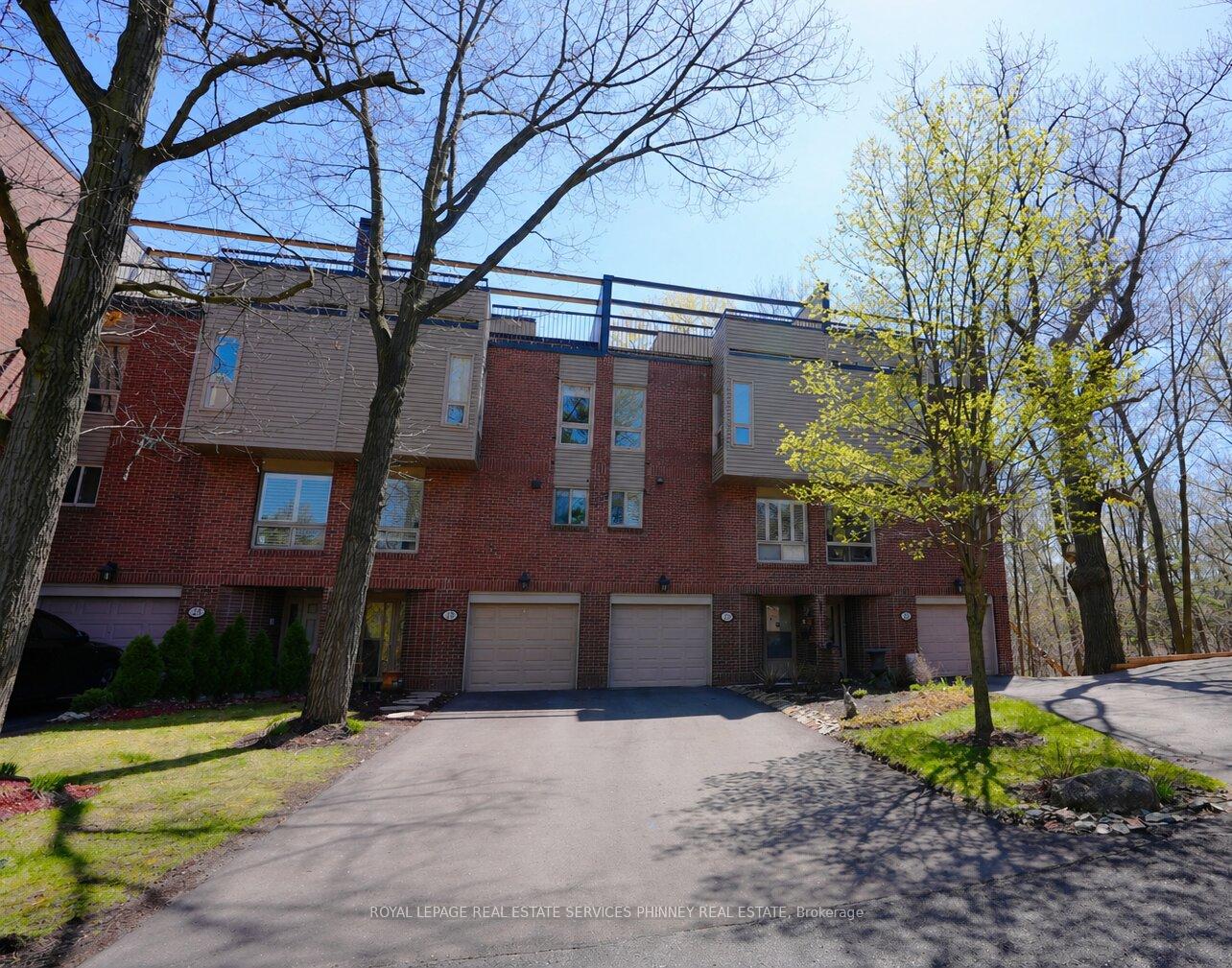 1250 Marlborough Court  #27