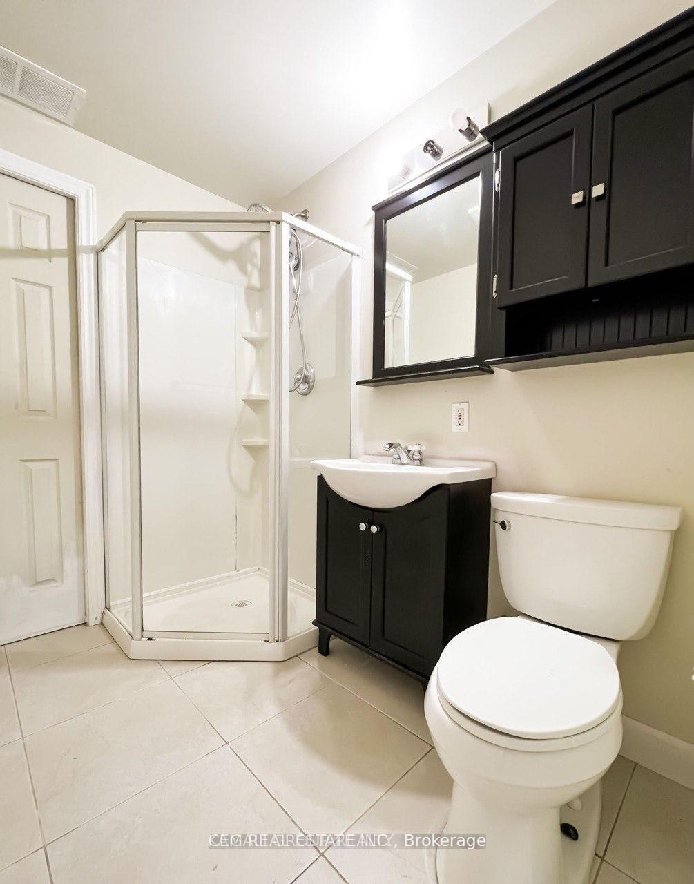 313 Bronte Road 