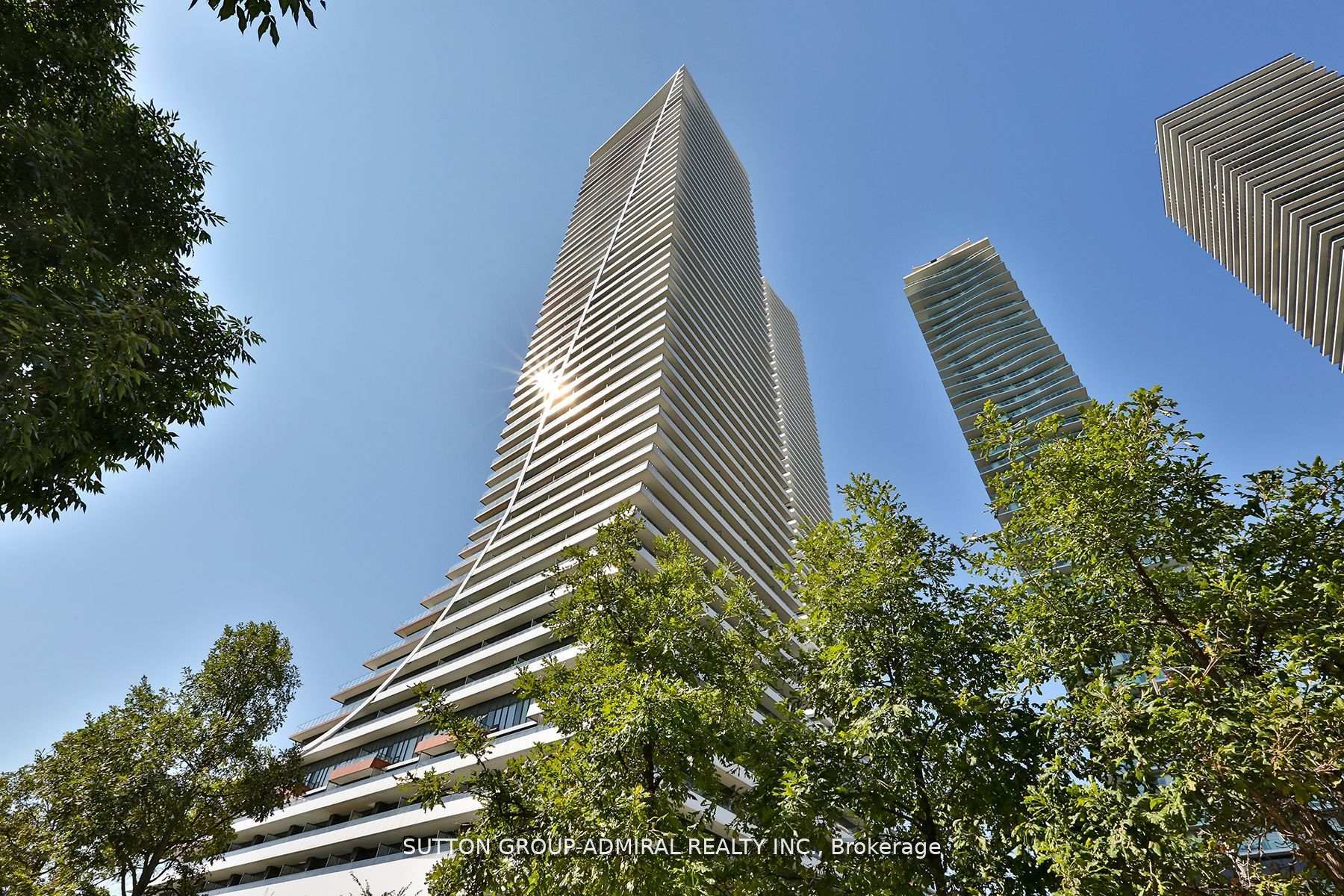 20 Shore Breeze Drive  #2901