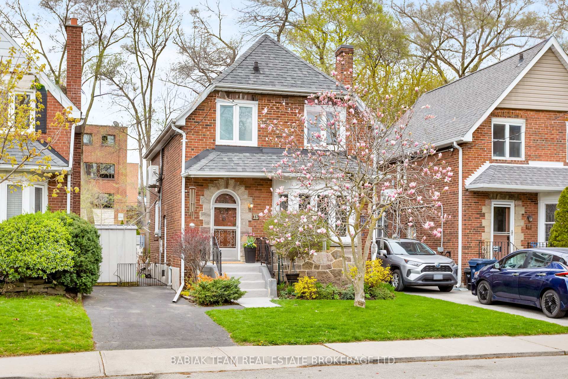16 Coe Hill Drive 
