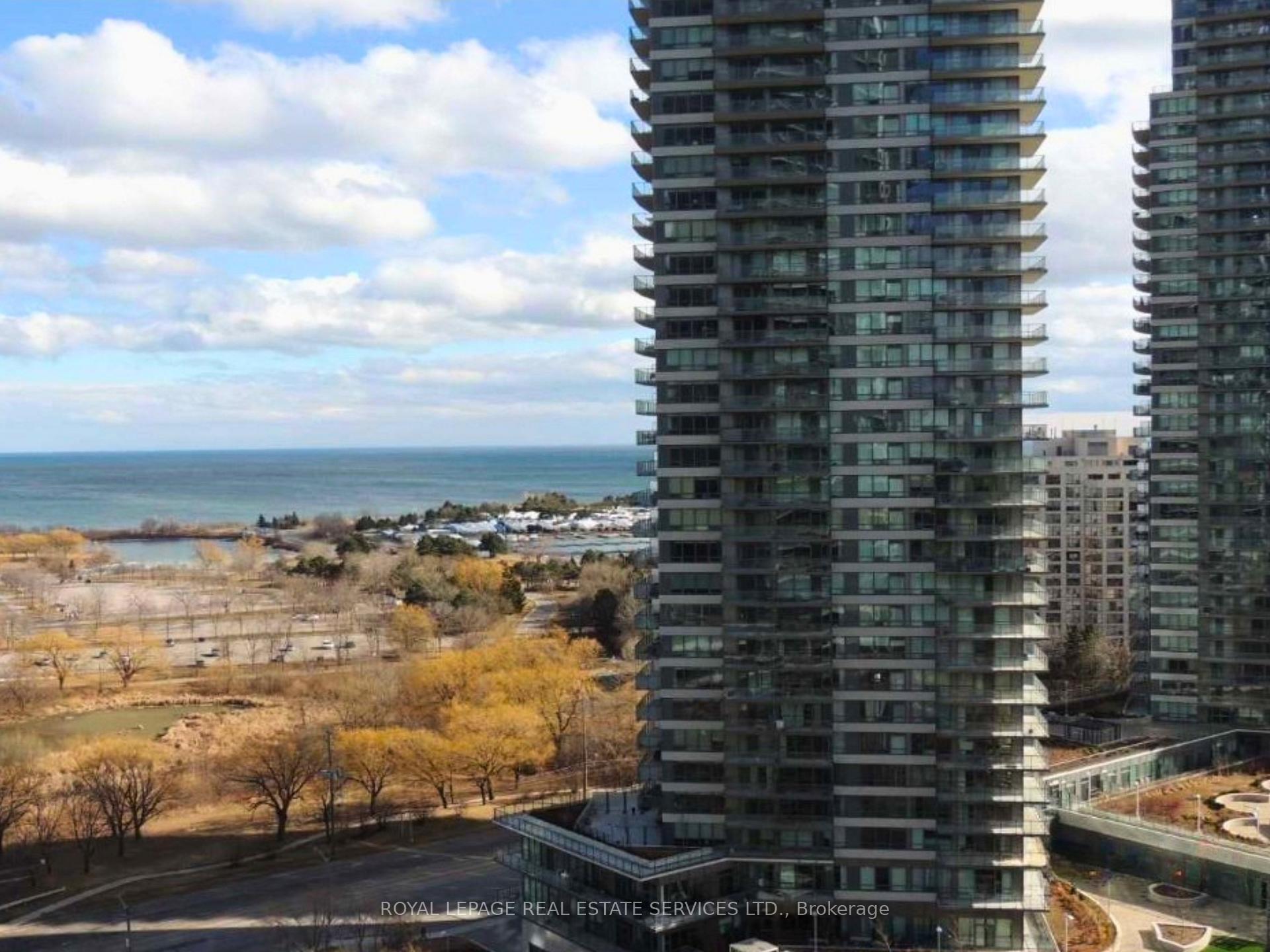 2220 Lakeshore Boulevard W #2210