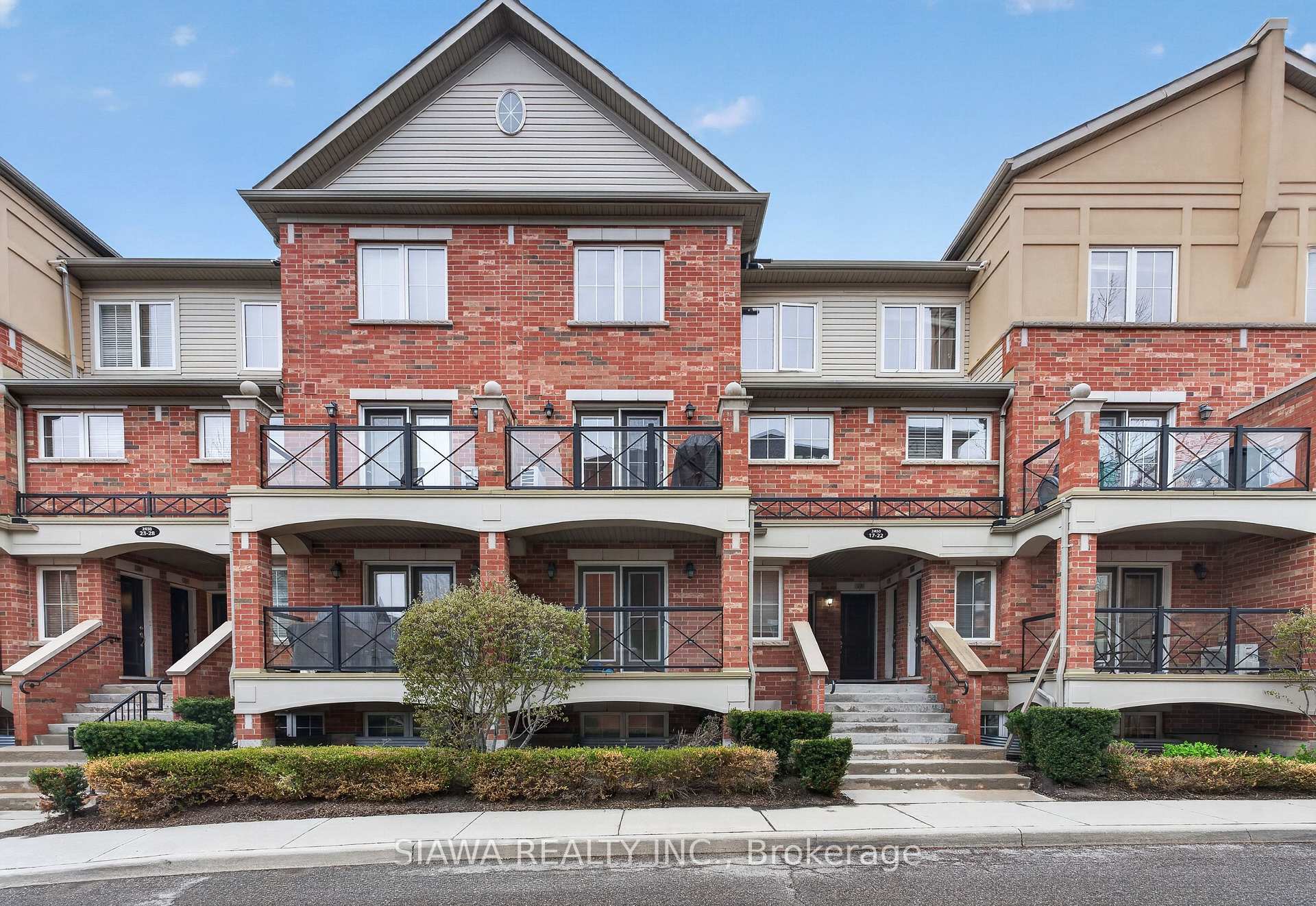2450 Post Road  #22