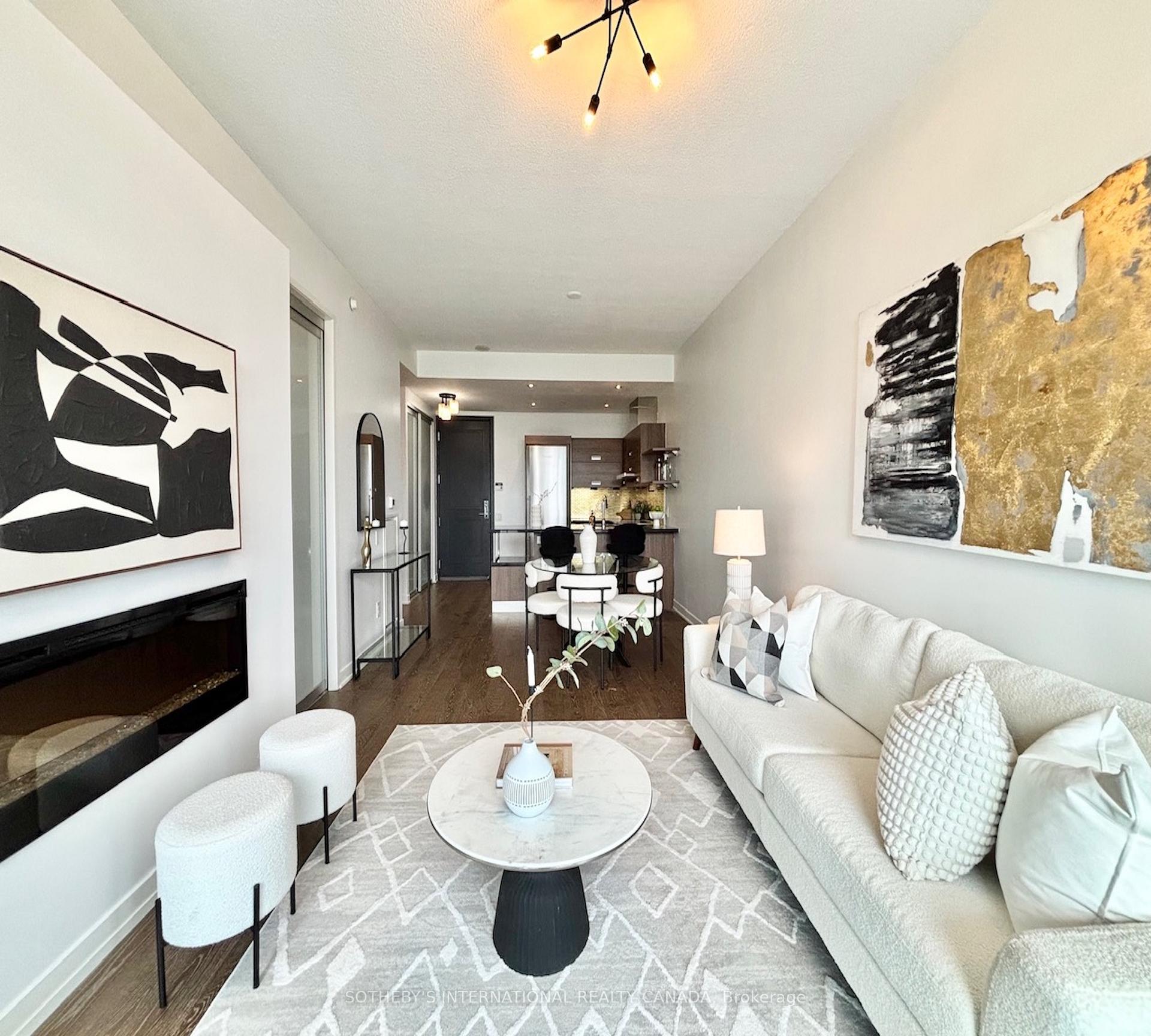 90 Park Lawn Road  #809