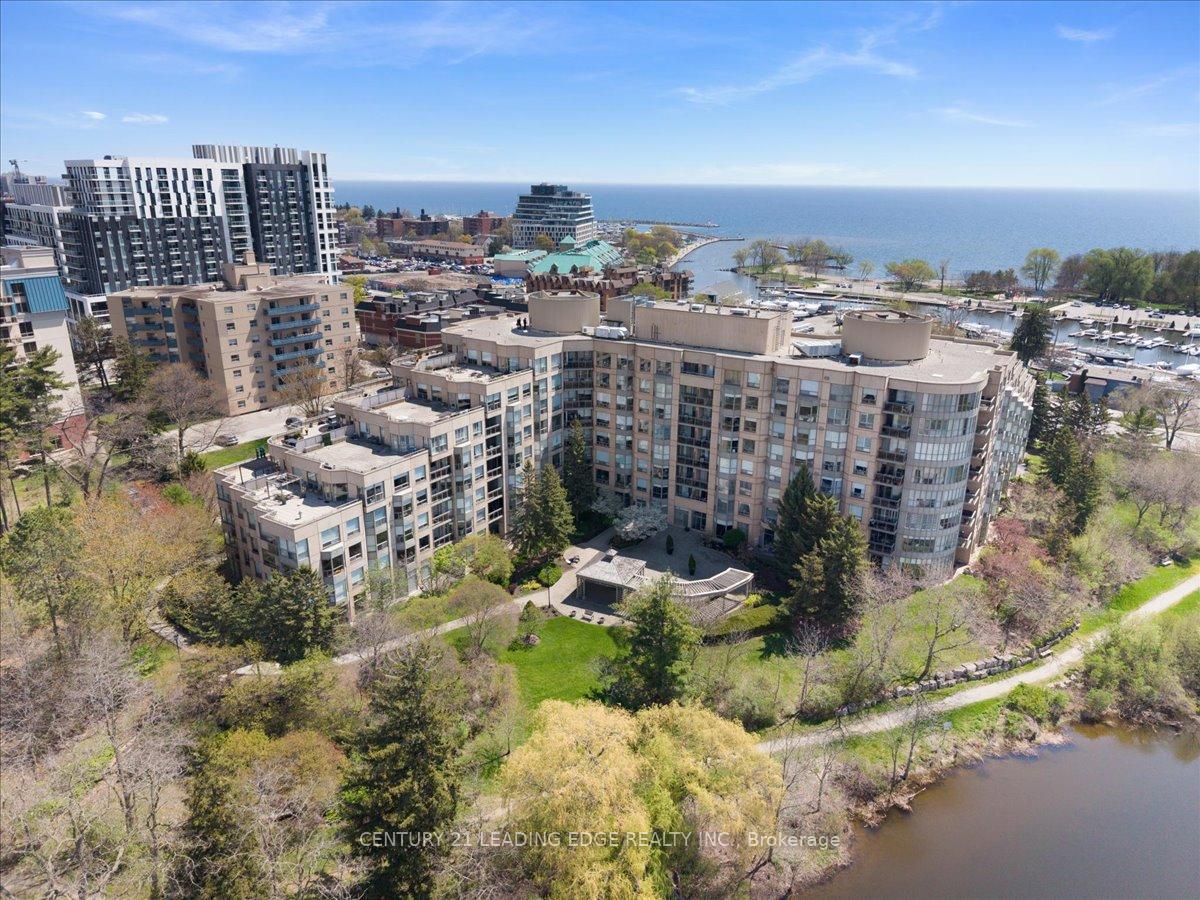 2511 Lakeshore Road W #719
