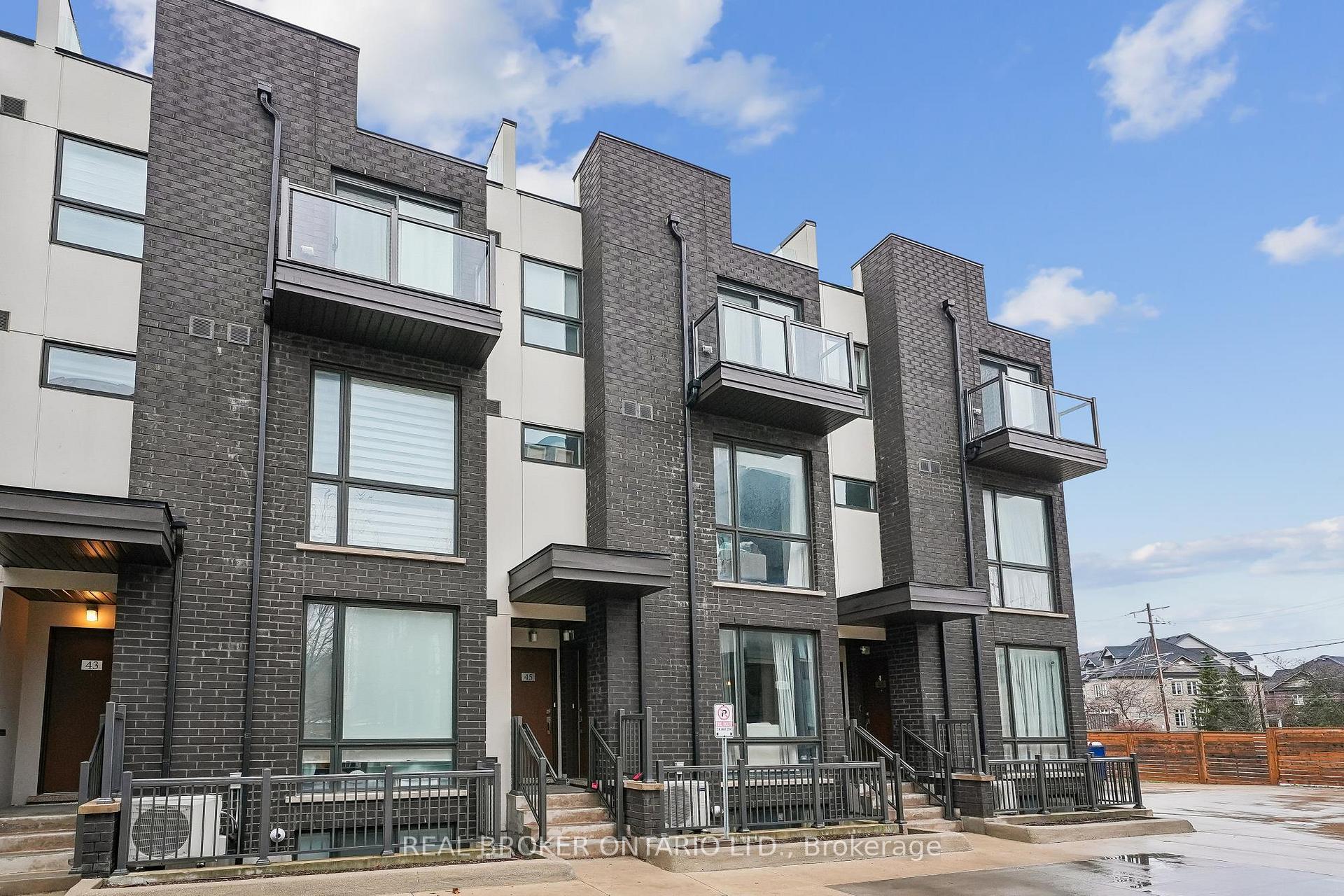 26 Fieldway Road  #46