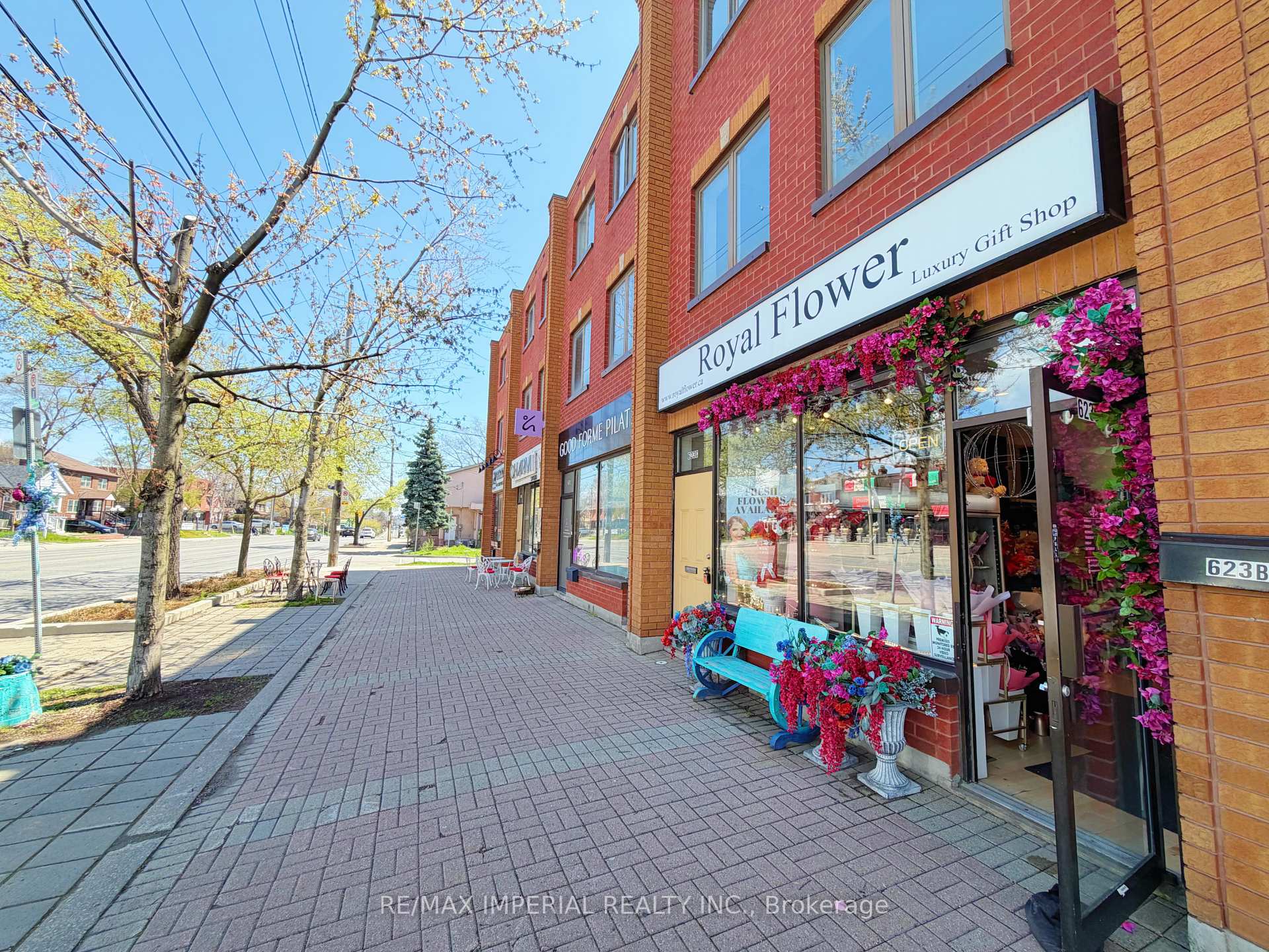 623-623A The Queensway N/A 