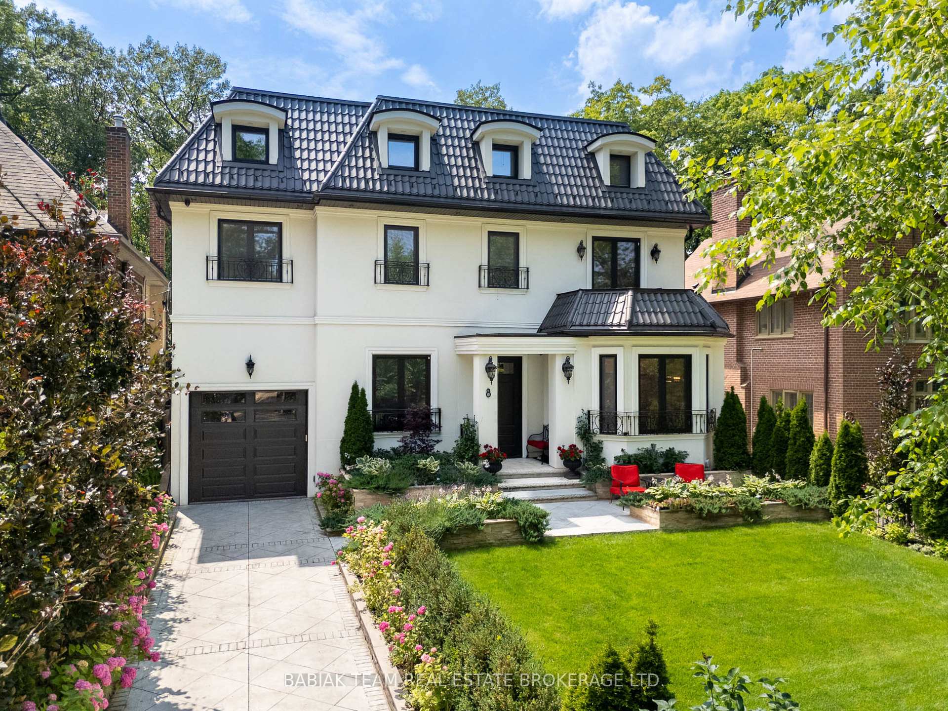 8 Baby Point Terrace 