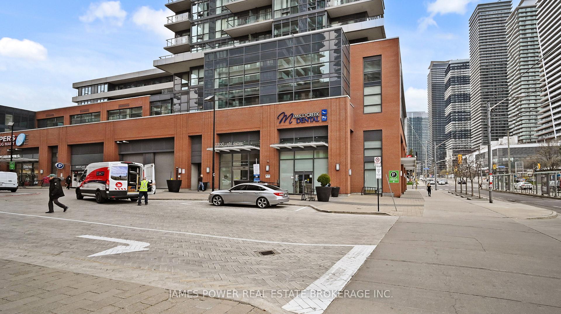 2200 Lake Shore Boulevard W #1007