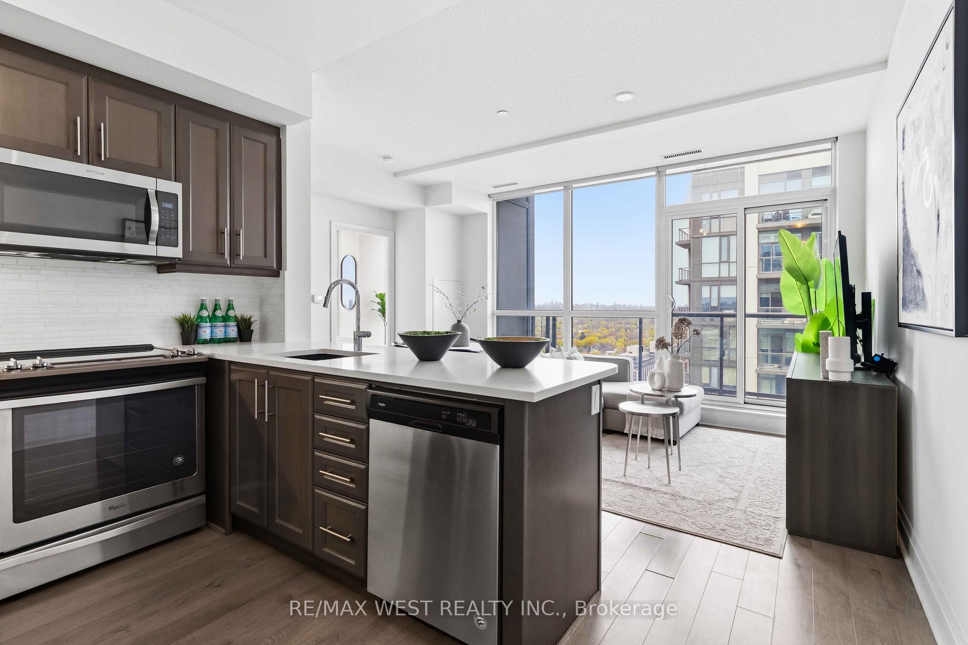 15 Zorra Street  #2202