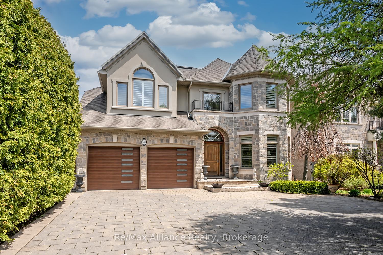 203 Burloak Drive 