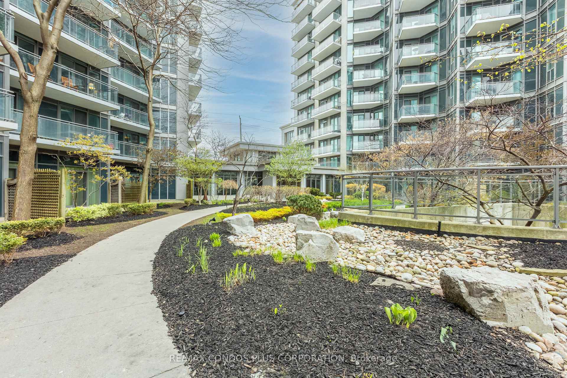 2119 Lake Shore Boulevard W #317