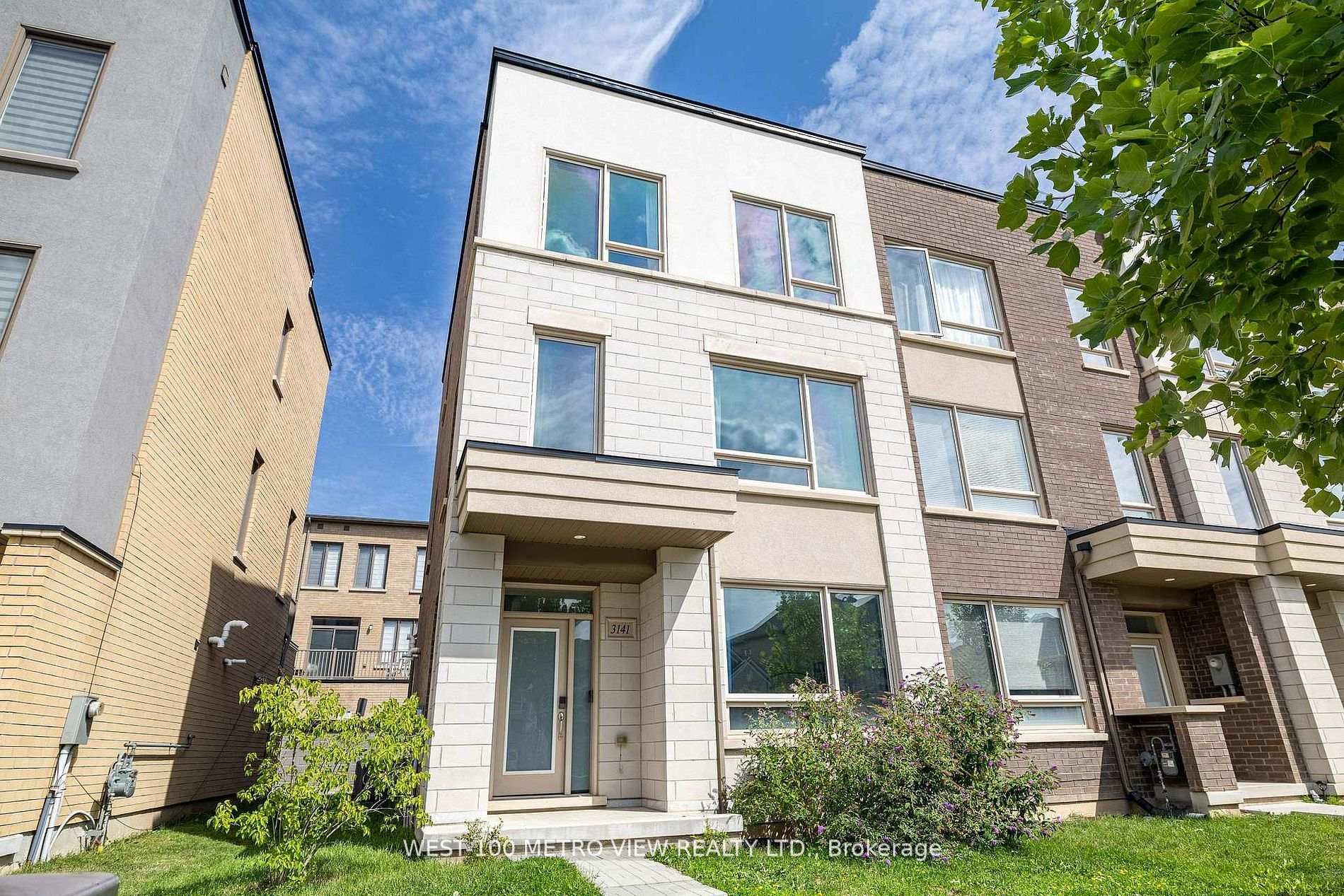 3141 Ernest Appelbe Boulevard 