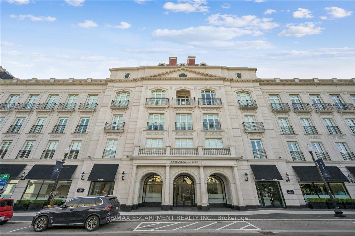 300 Randall Street  #211
