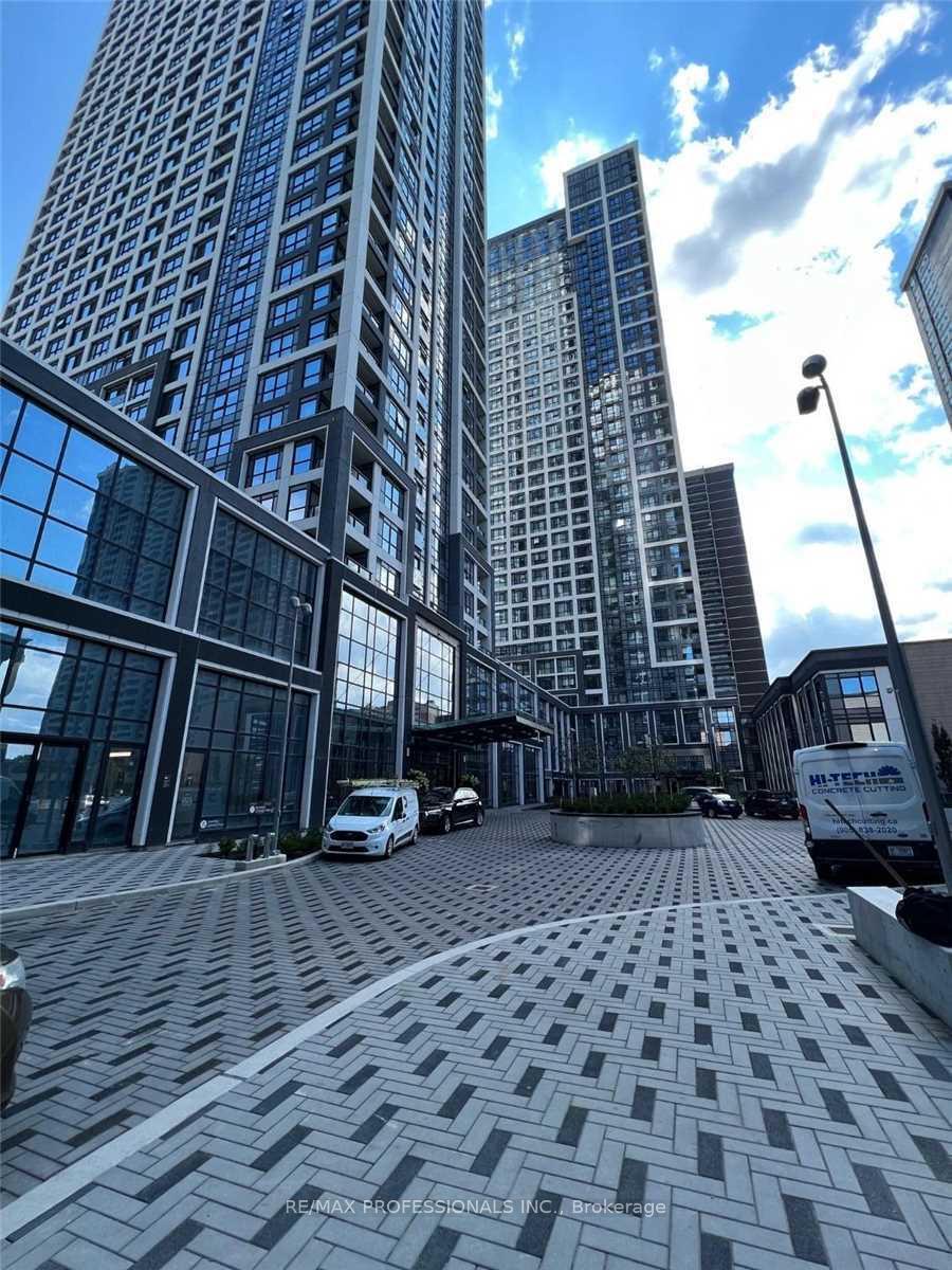 5 Mabelle Avenue  #1527