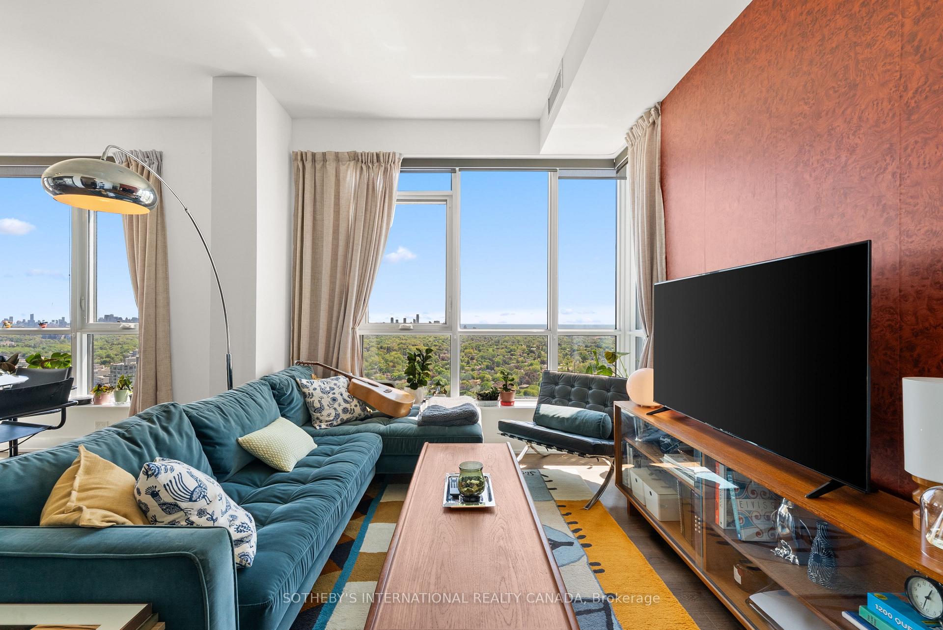 9 Mabelle Avenue  PH 22