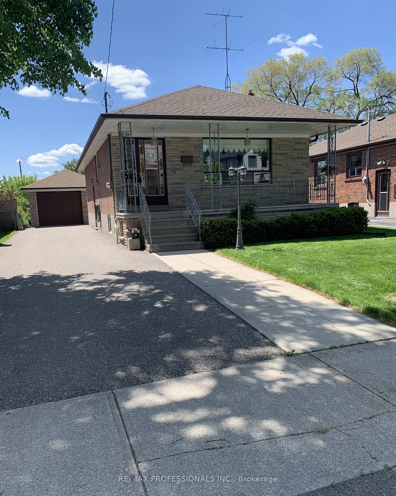 54 Culnan Avenue 