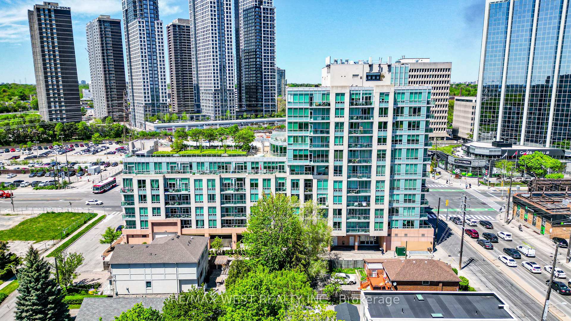 3391 Bloor Street W #609