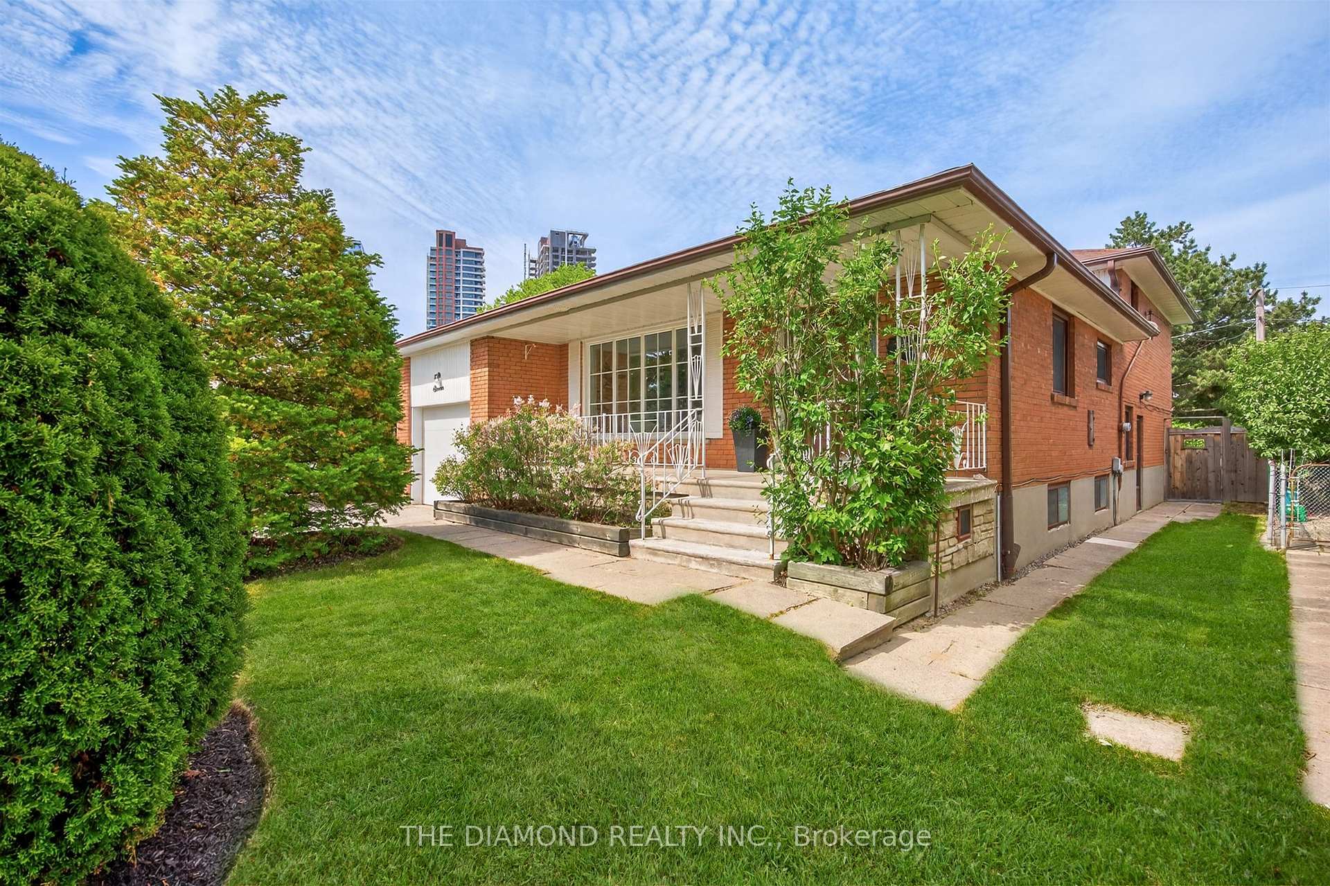 11 Swordbill Drive 