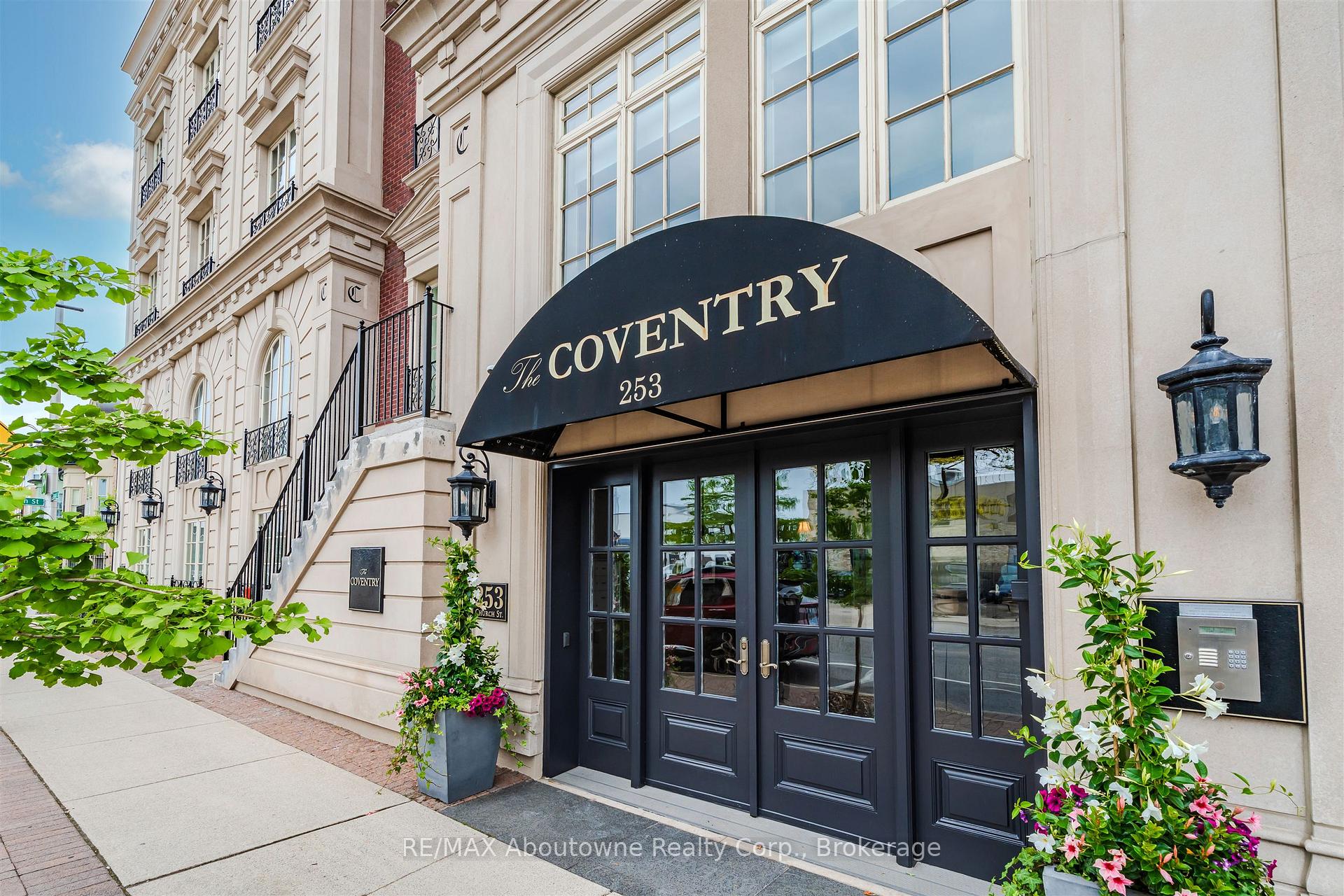 253 Church Street  #402