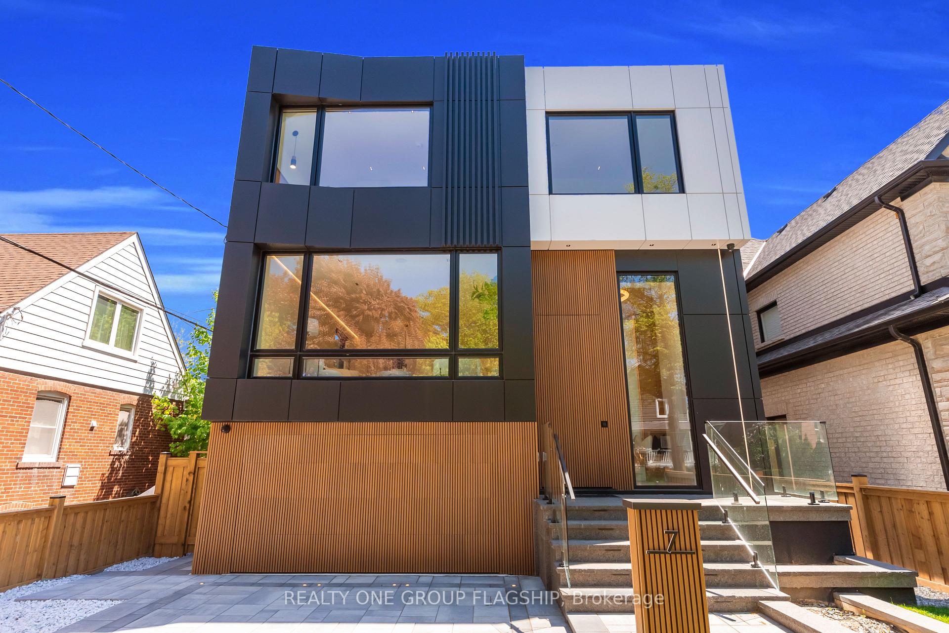 7 Bentley Drive 