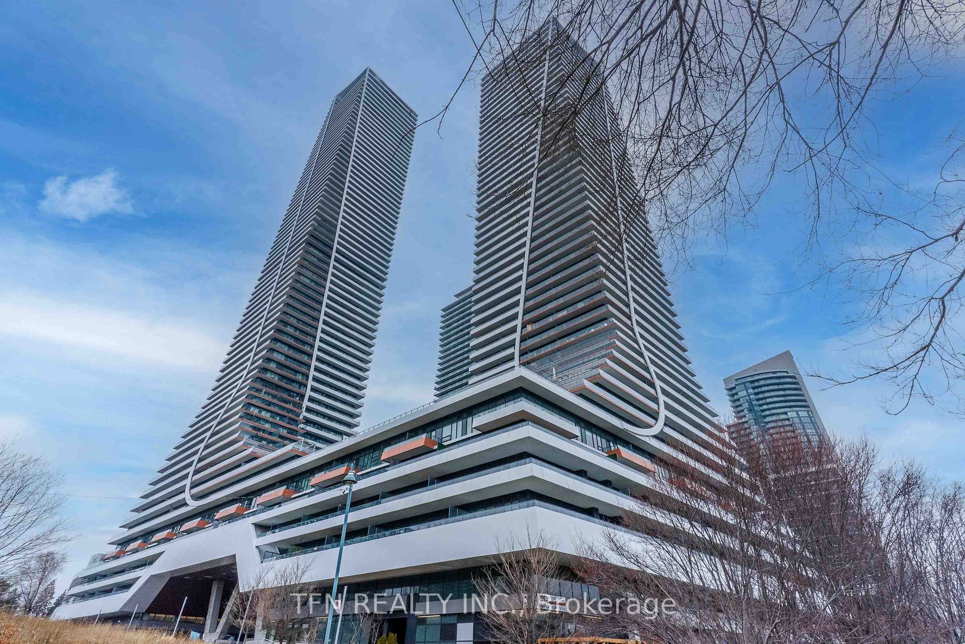 20 Shore Breeze Drive S #3107
