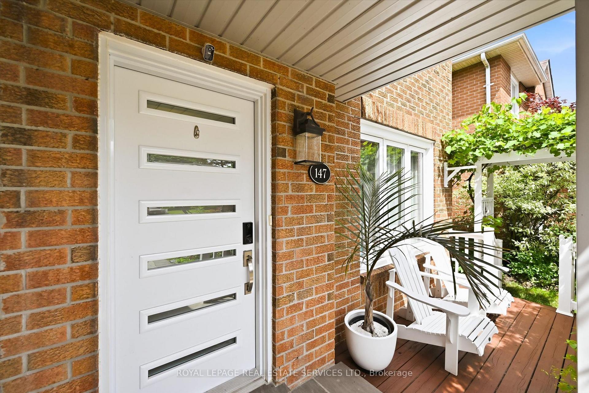 147 Speyside Drive 