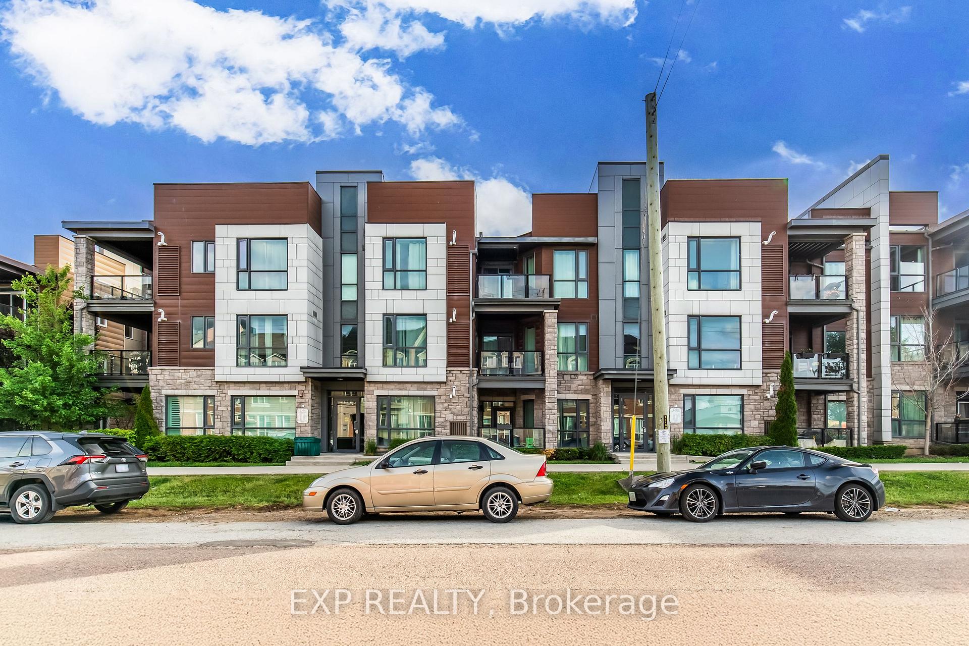 2388 Khalsa Gate  #212