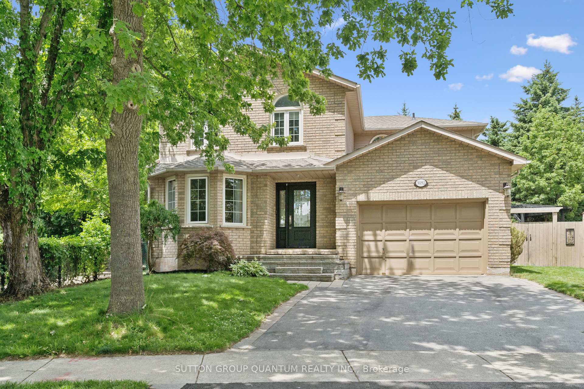 3092 Shannon Crescent 