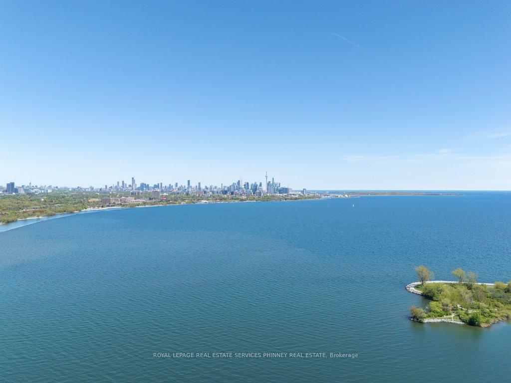 56 Annie Craig Drive  #4502